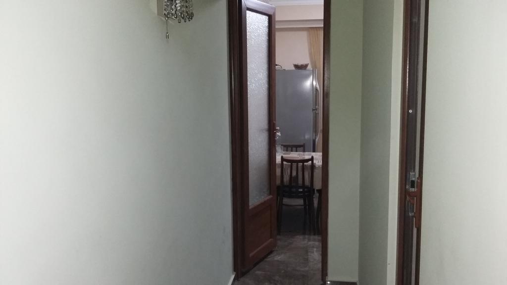 Nellie'S Apartment Batumi Kültér fotó