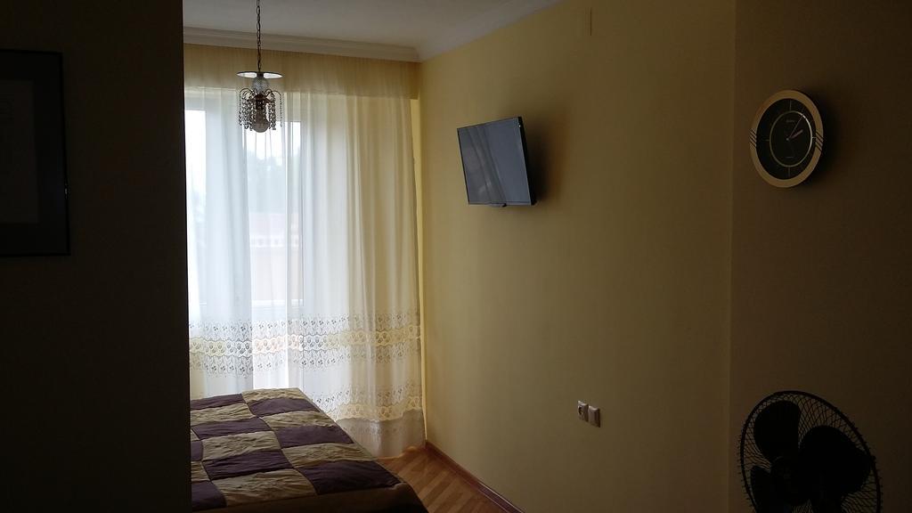 Nellie'S Apartment Batumi Kültér fotó